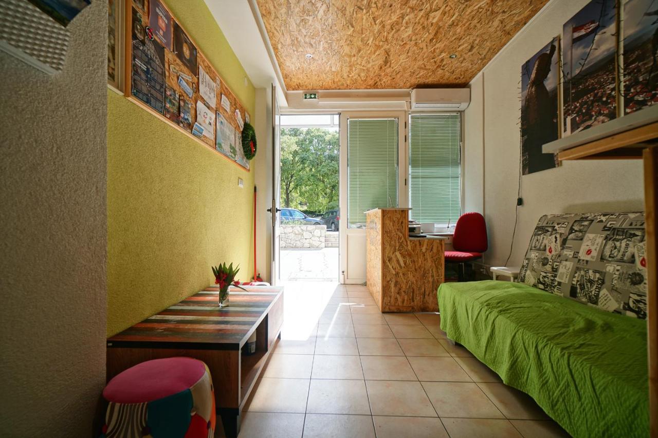 Oasis Hostel Split Exterior foto